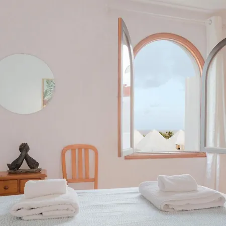 Daruma 2-bedroom Duplex With Sea Views *