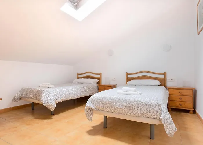 Daruma 2-bedroom Duplex With Sea Views *